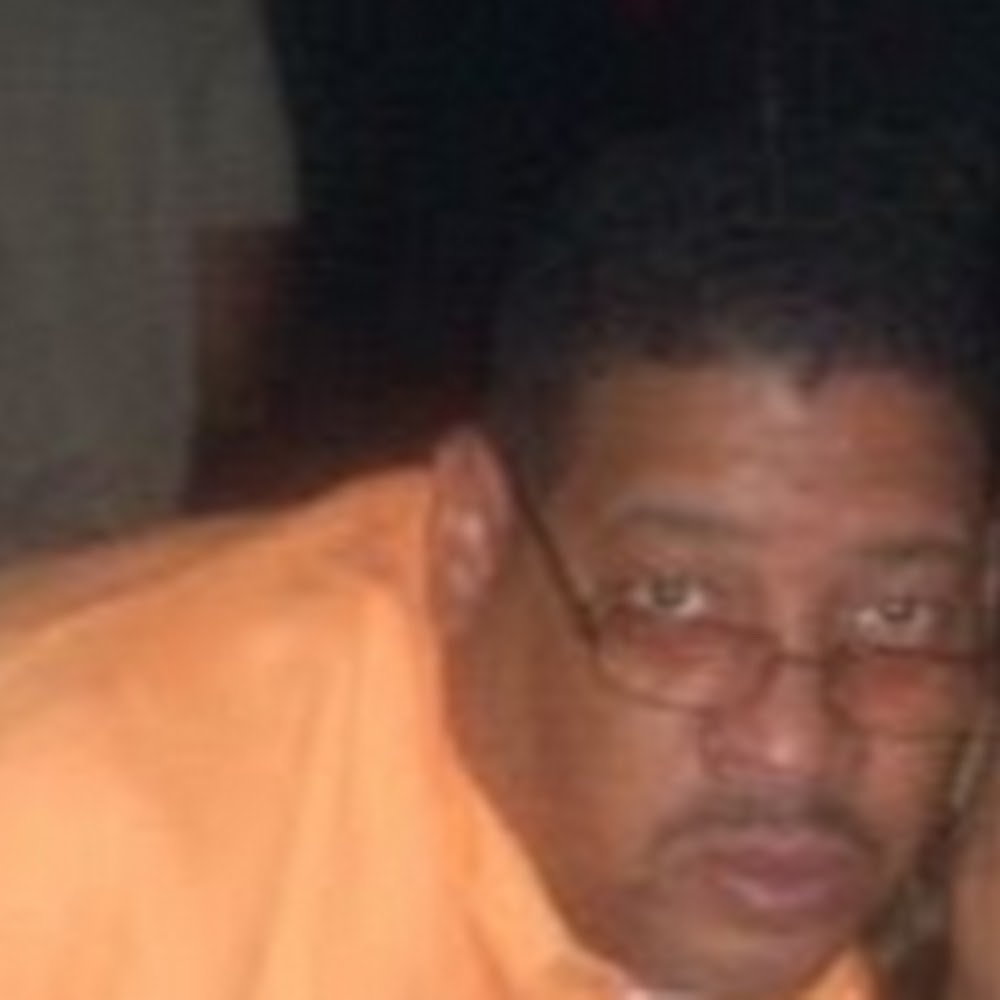 Meet your Posher, Clarence